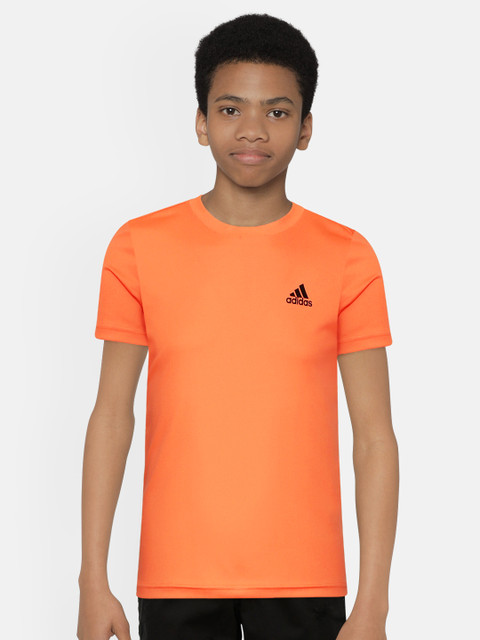 

ADIDAS Boys Orange & Black Solid BRND 3 Stripe Round Neck T-shirt