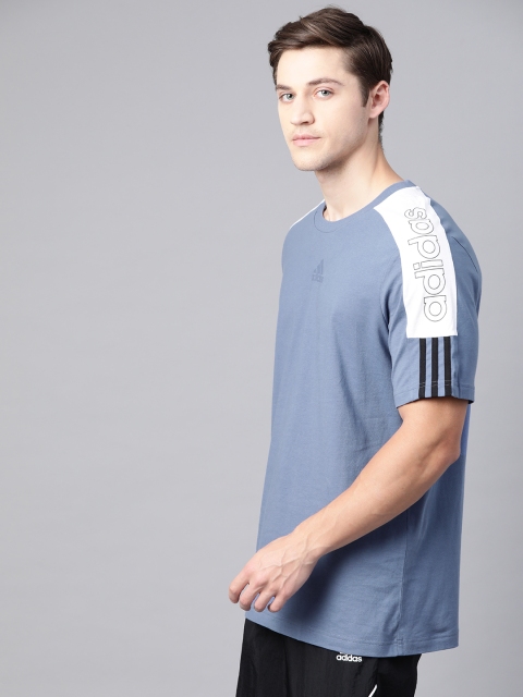 

ADIDAS Men Blue Solid Round Neck Cotton M CB LIN T-shirt