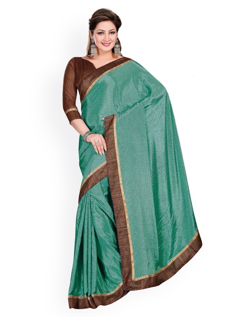 

Ligalz Green Chevron Print Saree