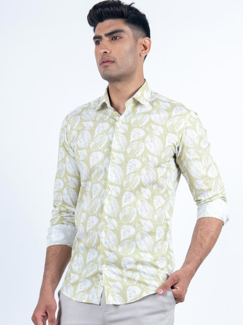 

Tistabene Men Green Slim Fit Printed Casual Shirt