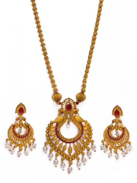 

Alankruthi Gold-Plated Pink & White Stone-Studded & Beaded Temple Jewellery Set