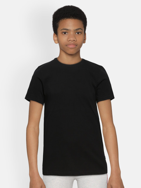 

Jack & Jones Boys Black Solid Round Neck Cotton T-shirt