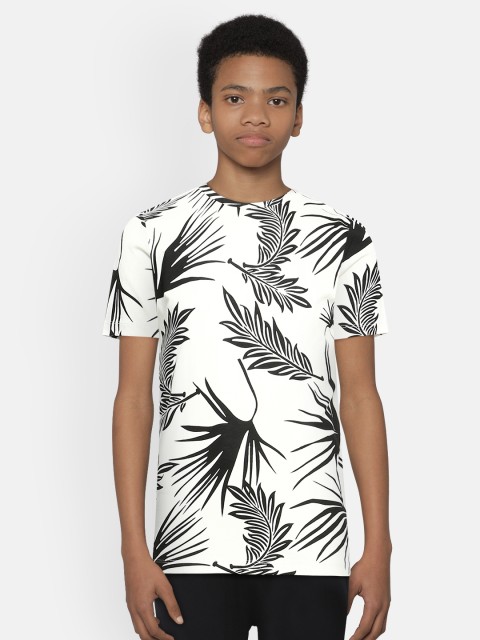 

Jack Jones Boys White Printed Round Neck Pure Cotton T-shirt