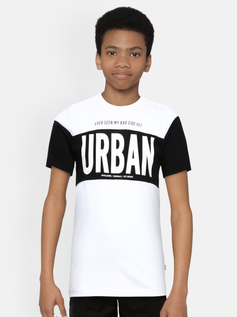 

Jack Jones Boys White Black Printed Round Neck Pure Cotton T-shirt