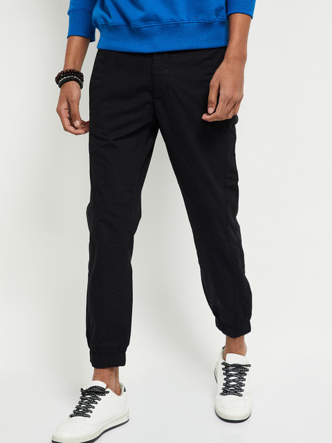 

max Men Black Regular Fit Solid Joggers
