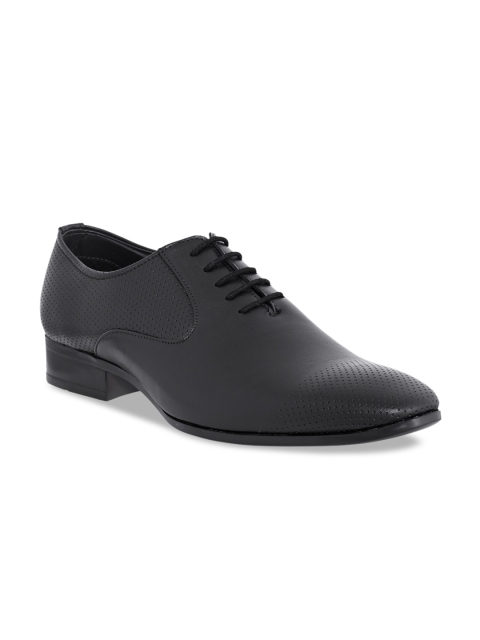 

Carlton London Men Black Derbys