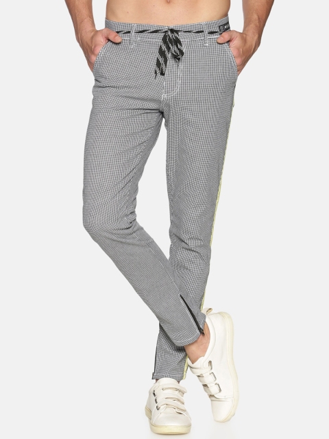 

KULTPRIT Men Black Skinny Fit Striped Regular Trousers