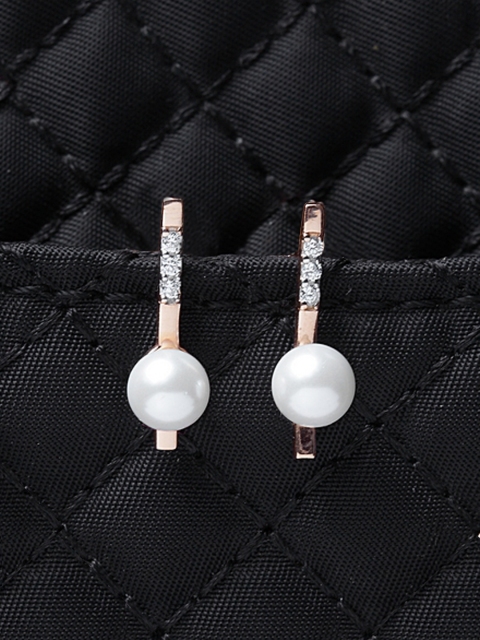 

Clara Silver-Toned Contemporary Drop Earrings