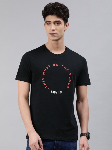 

Levis Men Black Red Printed Pure Cotton T-shirt