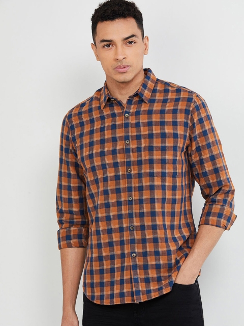 

max Men Rust Slim Fit Checked Casual Shirt