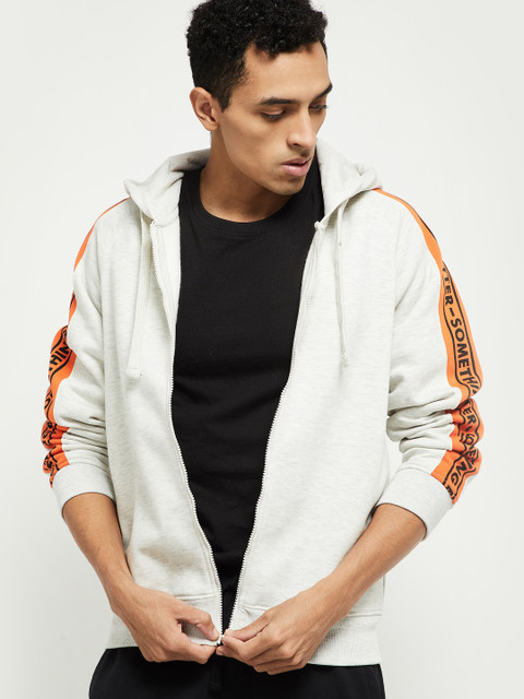 

max Men White Printed Hooded Sweatshirt