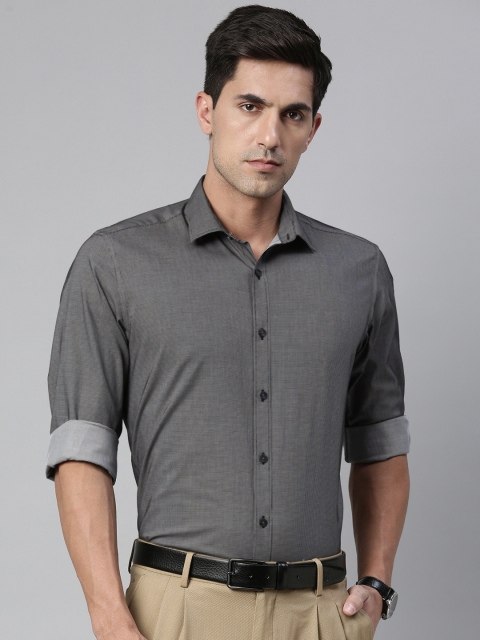 

Louis Philippe Men Black Slim Fit Solid Formal Shirt