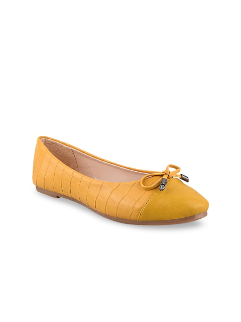 

Stelatoes Women Yellow Textured Ballerinas