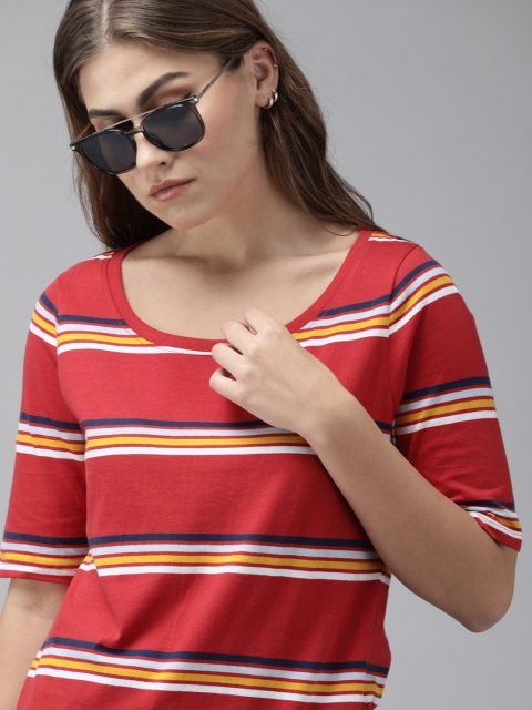 

Roadster Women Red Striped Pure Cotton Scoop Neck Regular Top