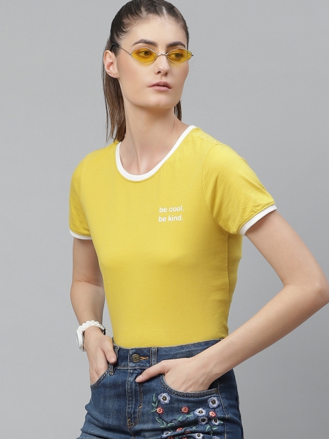 

Metronaut Women Yellow Pure Cotton Solid Round Neck T-shirt
