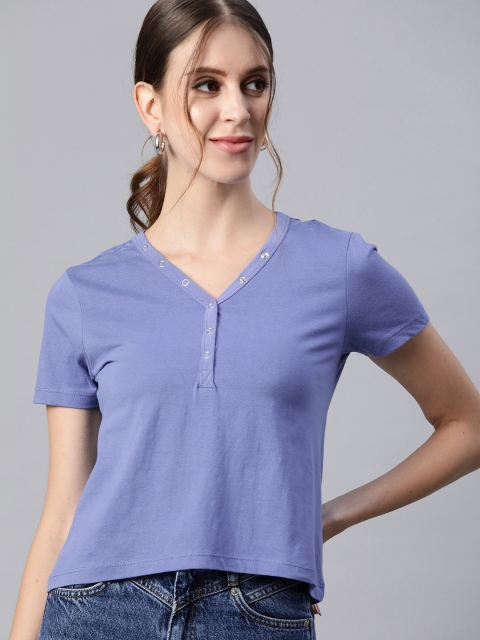 

Metronaut Women Blue V-Neck Pure Cotton T-shirt