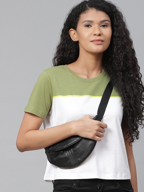 

Metronaut Women Green & White Colourblocked T-shirt