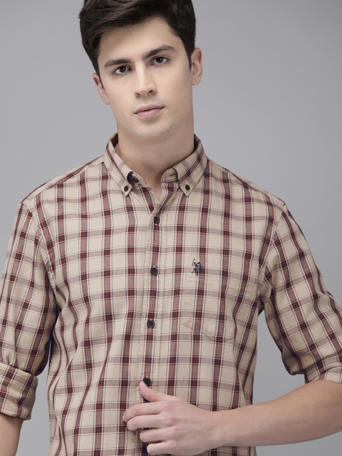 

U.S. Polo Assn. Men Beige & Brown Tailored Fit Checked Casual Shirt