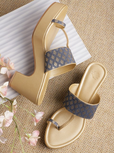 

House of Pataudi Women Navy Blue & Gold-Toned Woven Design Handcrafted Block Heels