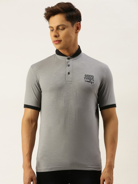 

Campus Sutra Men Grey Solid Bio Wash Pure Cotton Band Collar Pure Cotton T-shirt