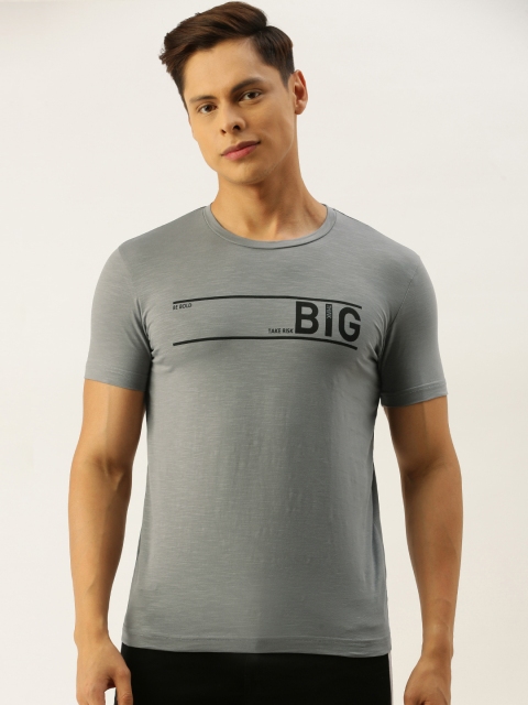 

Campus Sutra Men Grey Melange & Black Typography Printed Round Neck T-shirt