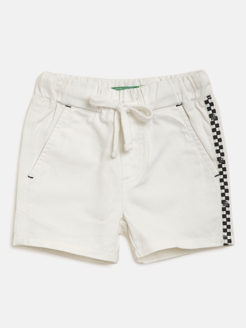 

United Colors of Benetton Boys Off-White Pure Cotton Solid Regular Fit Racing Tape Shorts