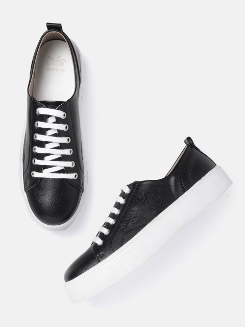 

her by invictus Women Black Flatform Sneakers