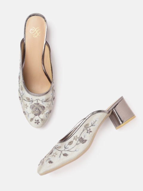 

House of Pataudi Women Grey & Silver-Toned Embellished Handcrafted Heeled Mules