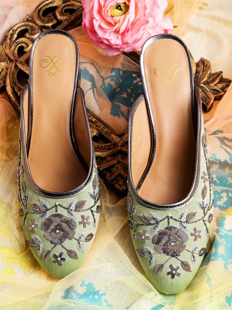 

House of Pataudi Women Green Embellished Handcrafted Mules