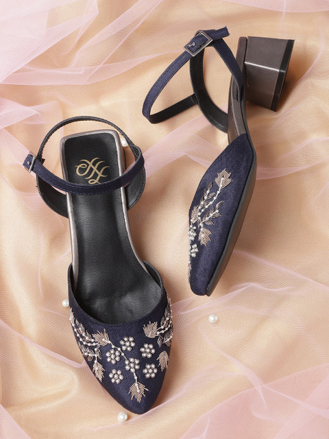 

House of Pataudi Women Navy Blue Embellished Handcrafted Pumps