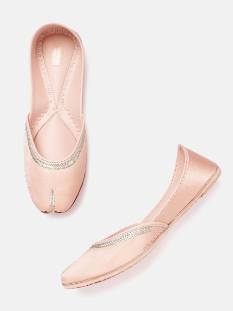 

Anouk Women Peach-Coloured & Gold-Toned Embroidered Detail Handcrafted Mojaris