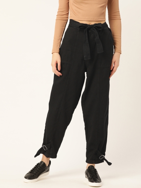 

DressBerry Women Black Relaxed Fit Mid-Rise Clean Look Jeans