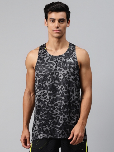 

ADIDAS Men Grey Fast Primeblue Graphic Singlet Running T-shirt