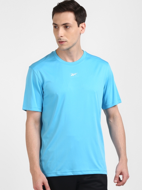 

Reebok Men Blue Solid FOUNDATION Solid T-shirt