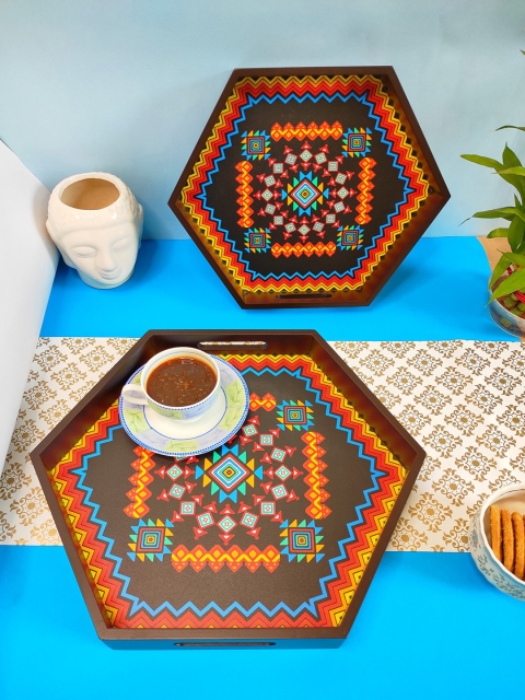 

CRAYTON Set Of 2 Brown & Orange Printed Hexagon Wooden Serving Trays