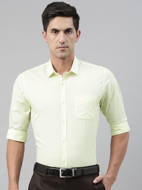 

Peter England Men Yellow Slim Fit Solid Formal Shirt