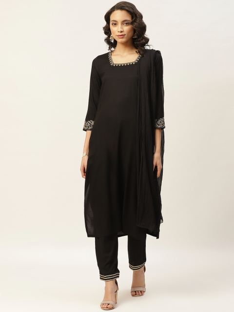 

Shae by SASSAFRAS Women Black Solid Kurta with Trousers & Dupatta