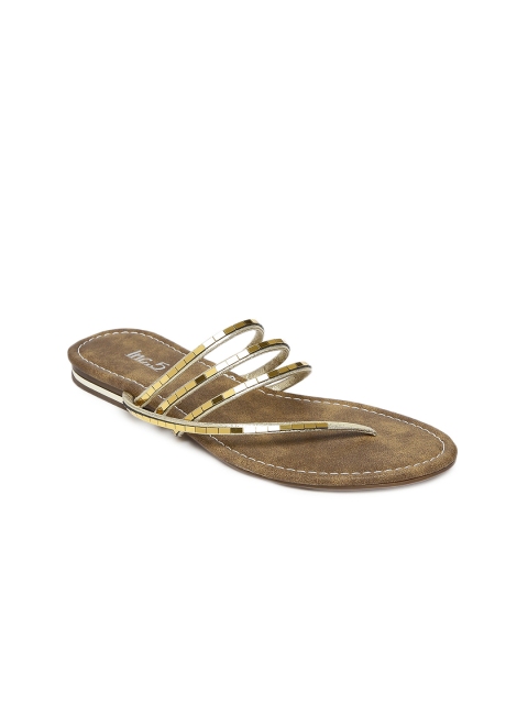 

Inc.5 Women Gold-Toned Flats