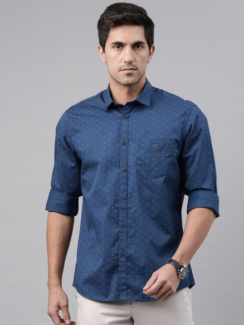 

Louis Philippe Sport Men Blue & White Slim Fit Printed Pure Cotton Casual Shirt