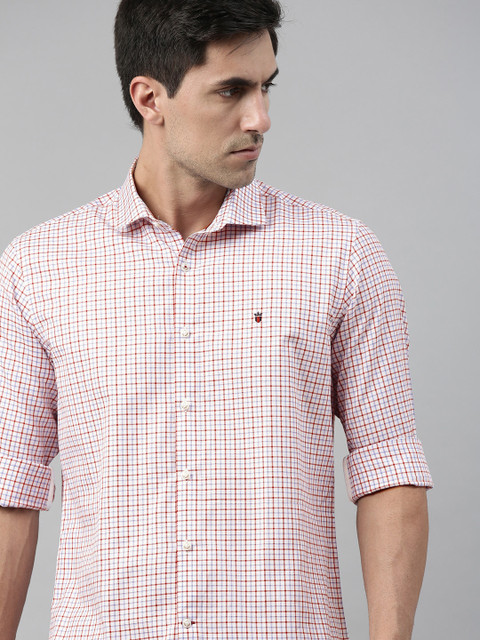 

Louis Philippe Sport Men White & Maroon Slim Fit Checked Casual Shirt