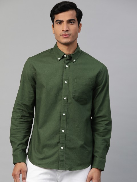 

Marks & Spencer Men Green Regular Fit Solid Pure Cotton Oxford Weave Casual Shirt