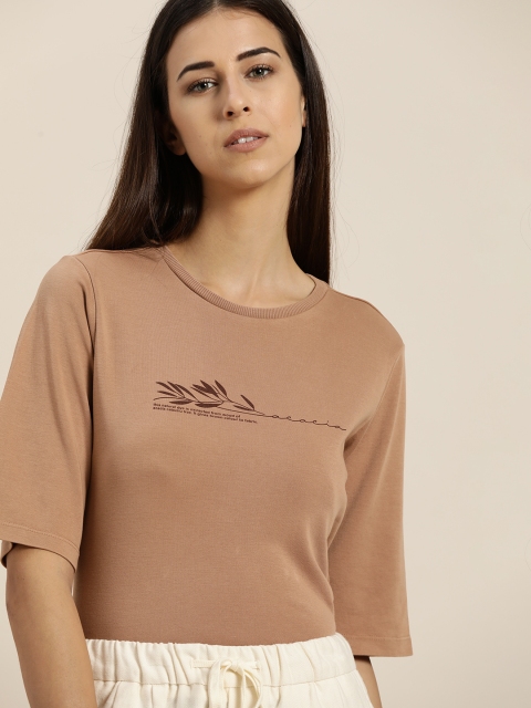 

ether Women Brown Pure Cotton Printed Detail T-shirt