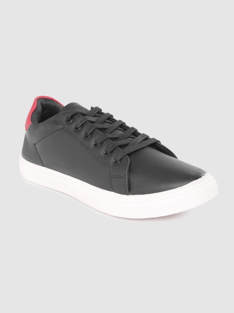 

The Roadster Lifestyle Co Men Black Solid Sneakers