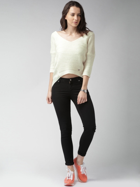 

Mast & Harbour Cream-Coloured Sweater