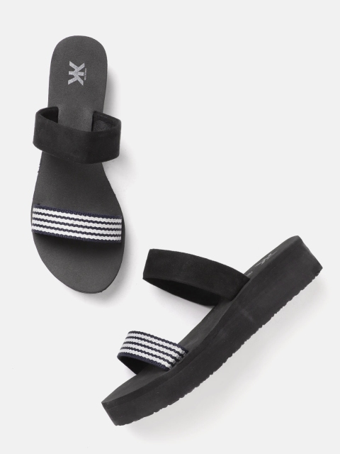 

Kook N Keech Women Black & White Woven Design Flip Flops