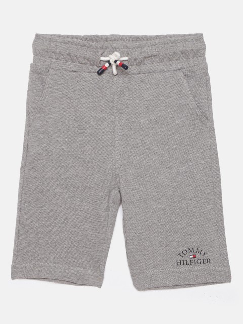 

Tommy Hilfiger Infant Boys Grey Solid Regular Fit Pure Cotton Regular Shorts
