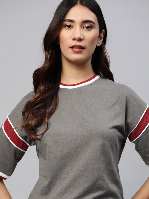 

The Roadster Lifestyle Co Women Grey Solid Extended Sleeves T-shirt