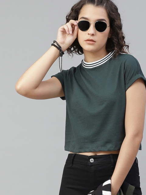 

Roadster Women Green Cotton Solid Round Neck Boxy Fit Cropped Pure Cotton T-shirt
