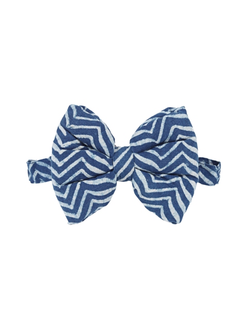 

Heads Up For Tails Dog Zig Zag Indigo Printed Bow Tie with Collar, Navy blue