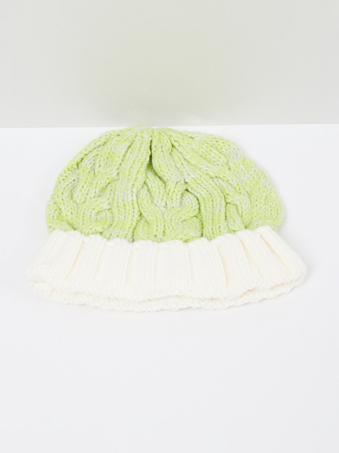 

max Girls Green & White Colourblocked Beanie